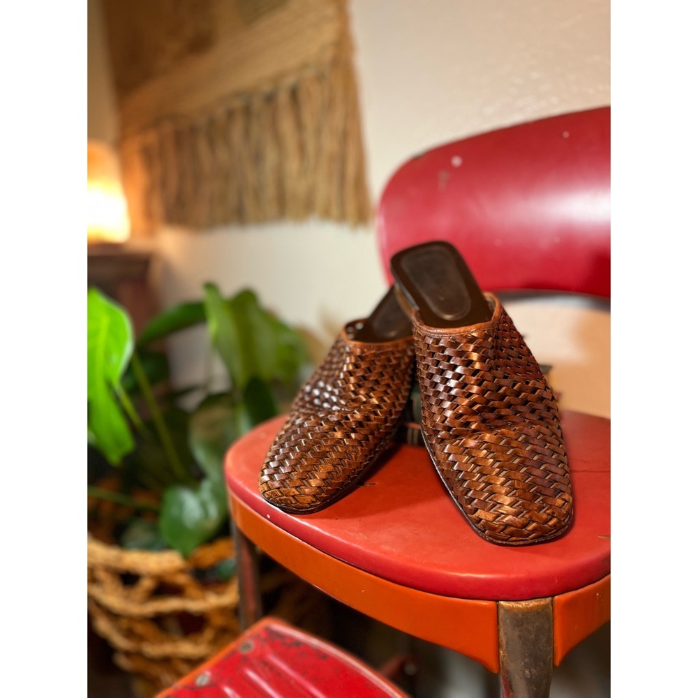 Vintage Cole Haan Slides